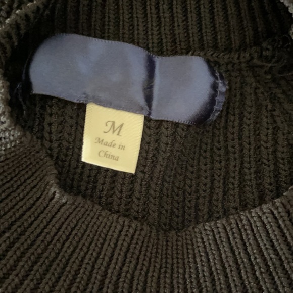 M . Color black . Size M - Picture 6 of 6